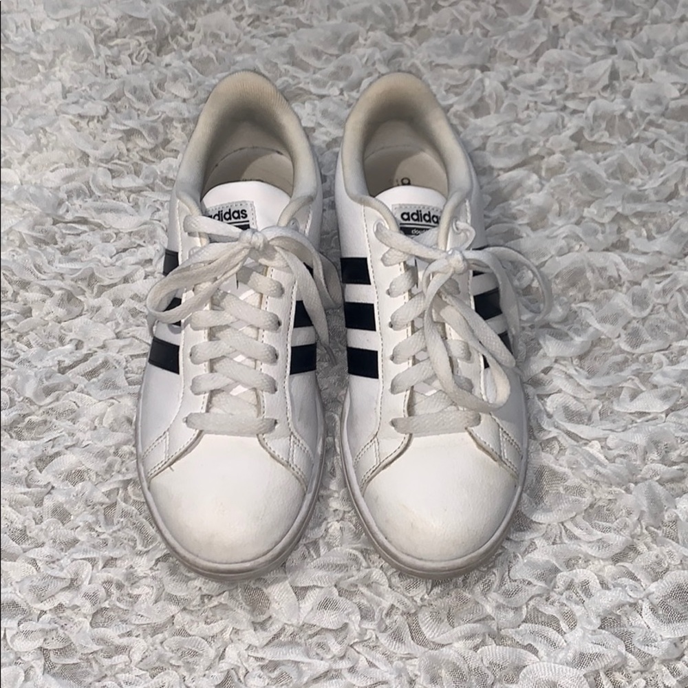 Adidas Women’s Cloudfoam Advantage Sneakers